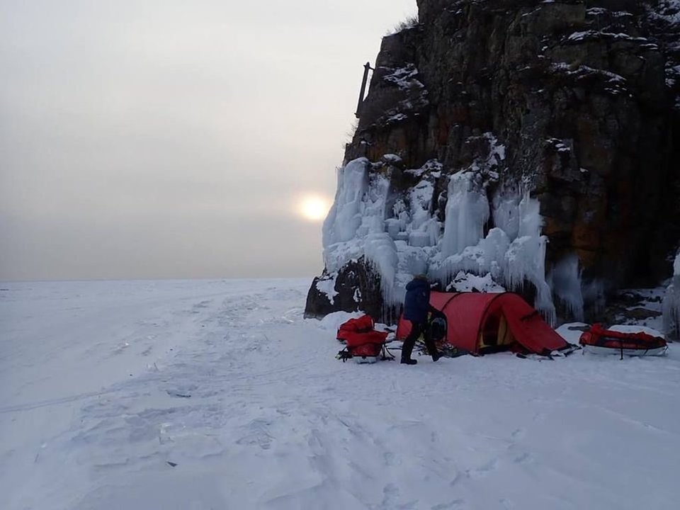 El campamento de Chus Lago, ayer, en Baikal.