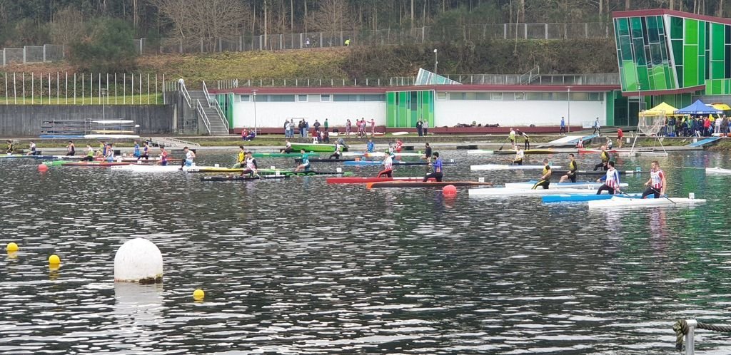 La pista de Verducido acogió el Gallego de invierno para embarcaciones individuales.