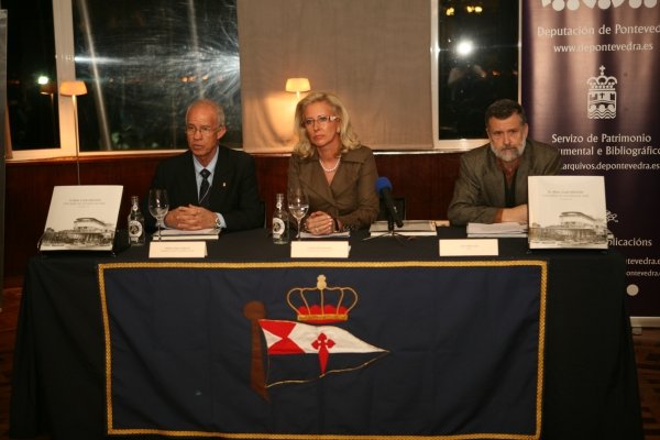 Franco Cobas, Porro y Alén en la presentación del libro.