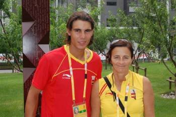Susana García, en Pekín junto al tenista español Rafa Nadal.