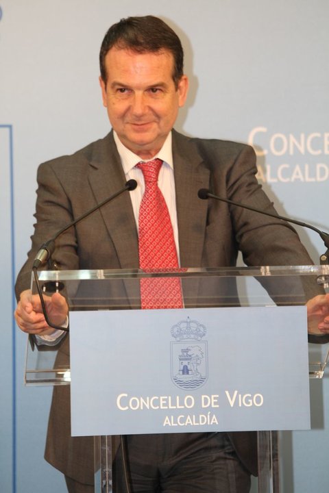 El alcalde de Vigo, Abel Caballero, en rueda de prensa 