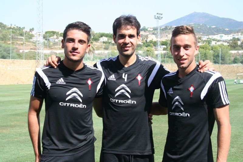 Borja Fernández, Borja Oubiña y Jordan Domínguez, ayer en el Marbella Football Center.