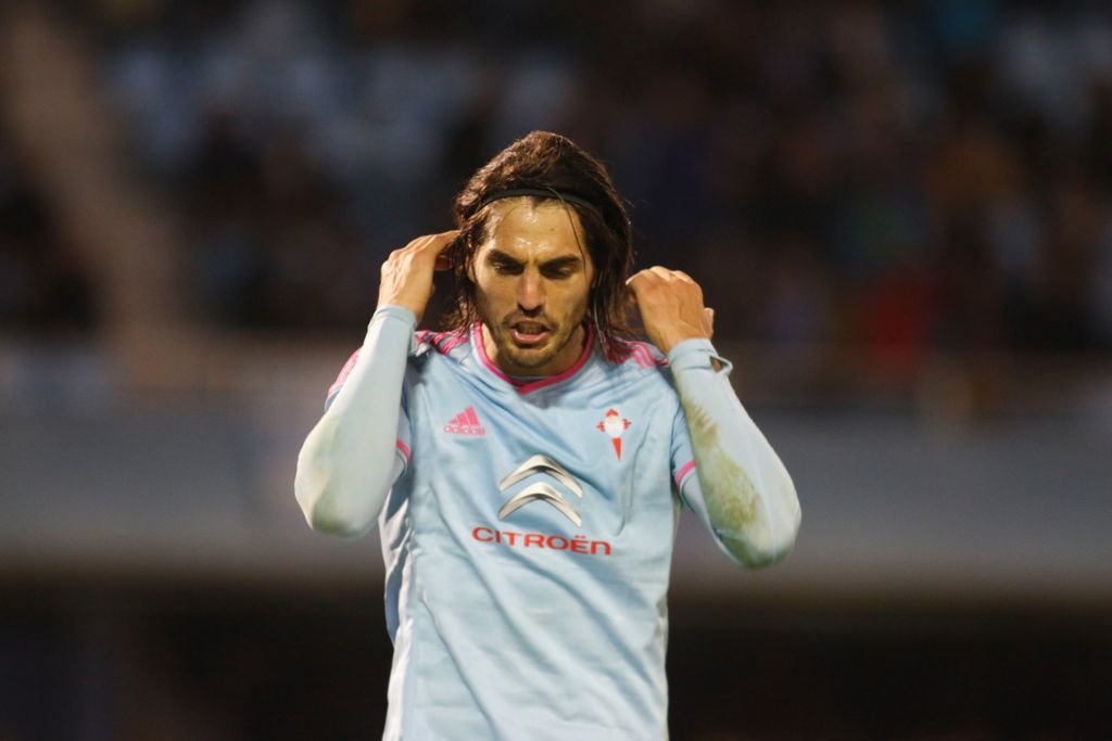 Joaquín Larrivey  se lamenta tras malograr una ocasión durante el partido del sábado  contra el Córdoba.