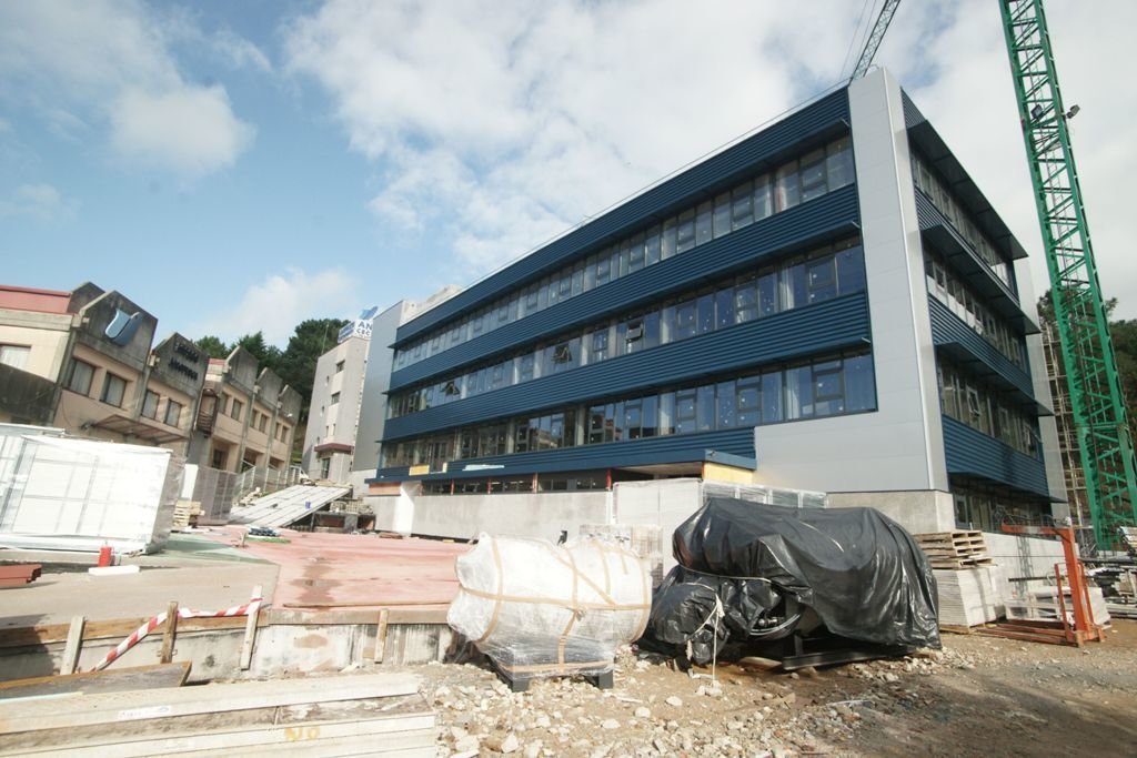Obras del nuevo edificio de investigación que Anfaco construye al lado de sus instalaciones.