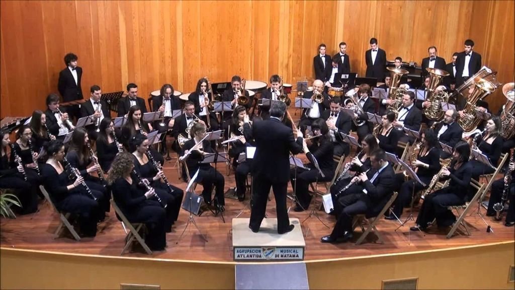 La formación de clarinetes y flautas de la escuela de música de Matamá abrirá el certamen.