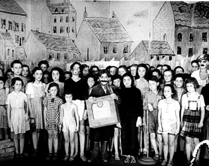 Chega a ópera que consolou aos nenos nos campos nazis