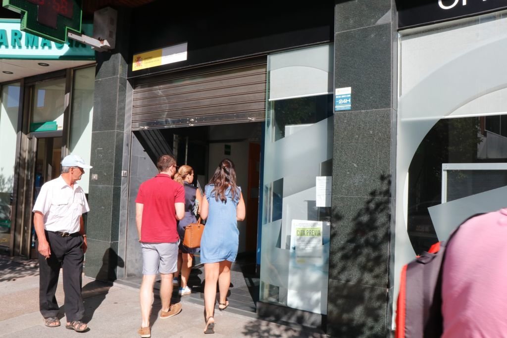 En Vigo subió el nivel de desempleo en septiembre y ya hay 24.543 personas sin trabajo.