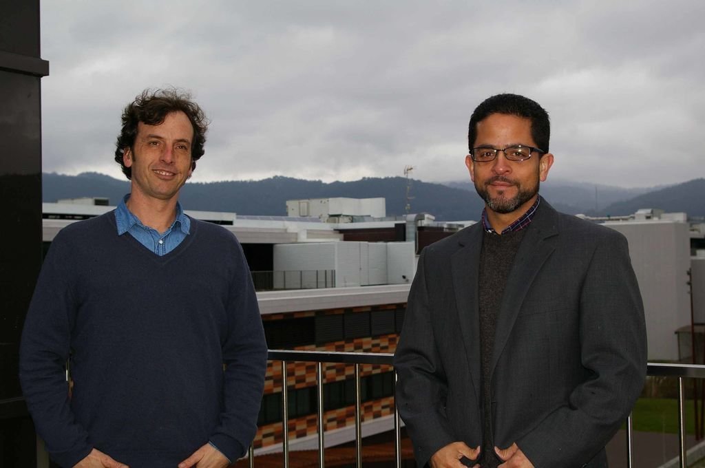 Rafael Pereira y Salvador Ruiz, miembros del equipo de H2 Hydroponics.