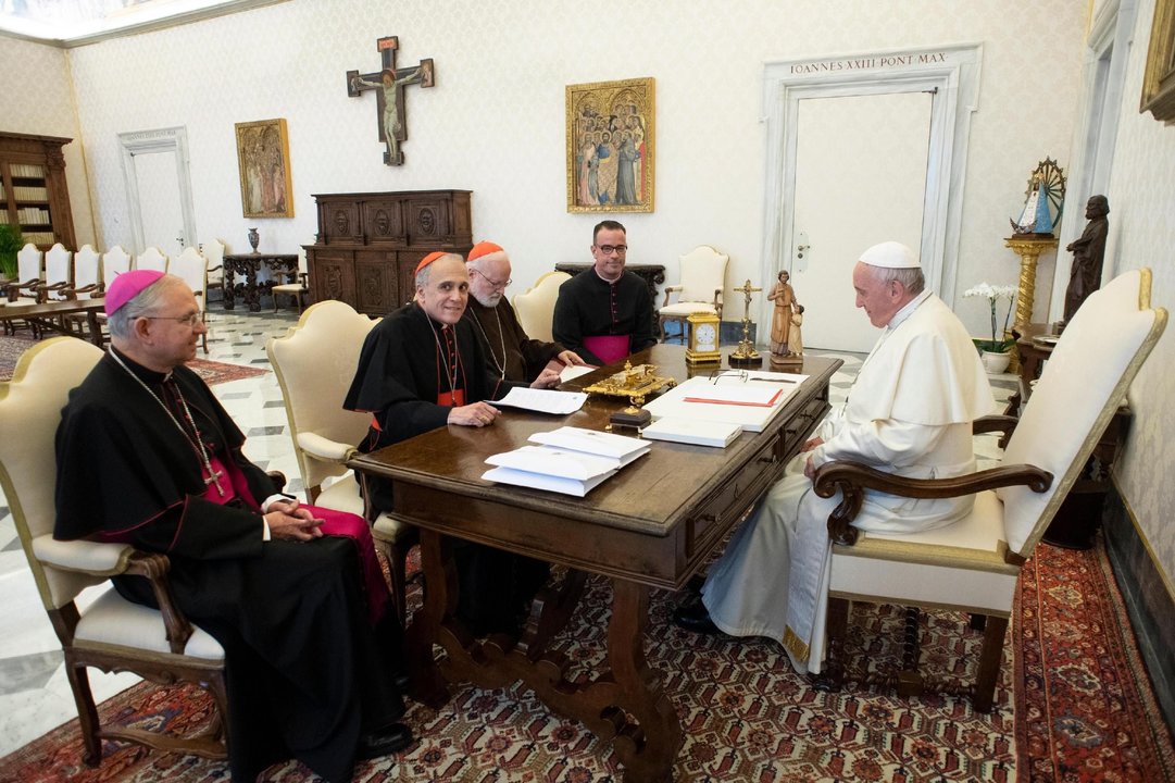 El papa Francisco, ayer durante su audiencia con la cúpula del episcopado estadounidense.