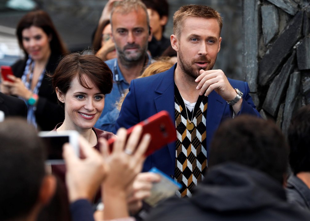 Claire Foy y Ryan Gosling, en el Festival de San Sebastián