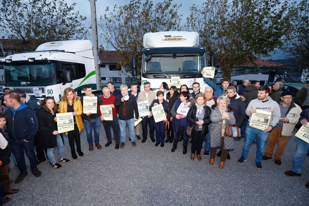El pasado sábado varios colectivos protagonizaron una protesta contra el pago del peaje.