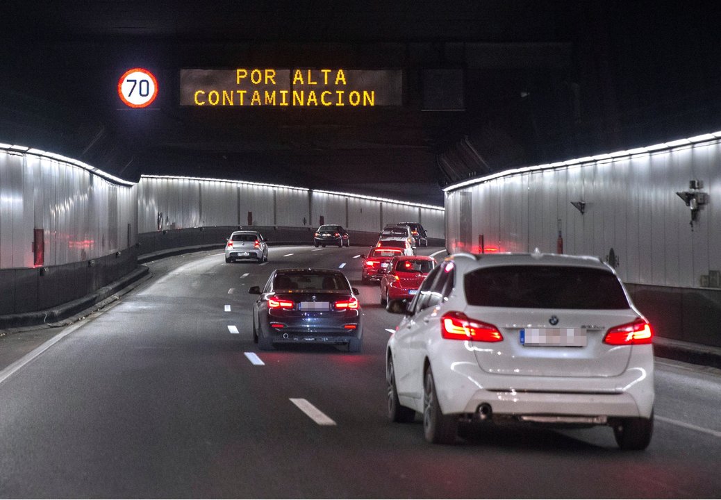 Madrid redujo esta semana la velocidad de los vehículos por alta contaminación.