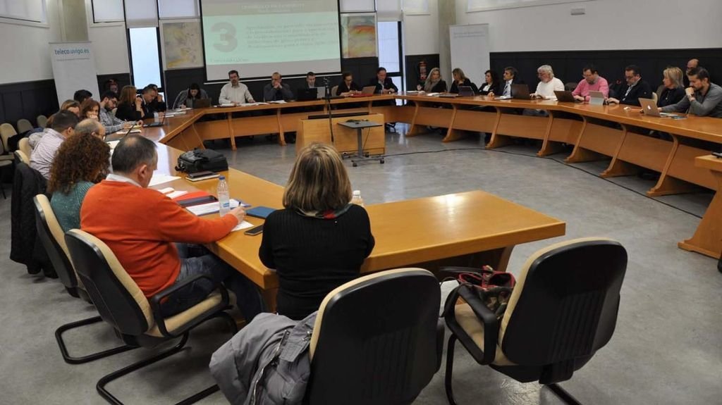 El consejo de gobierno de la Universidad de Vigo celebrado ayer.