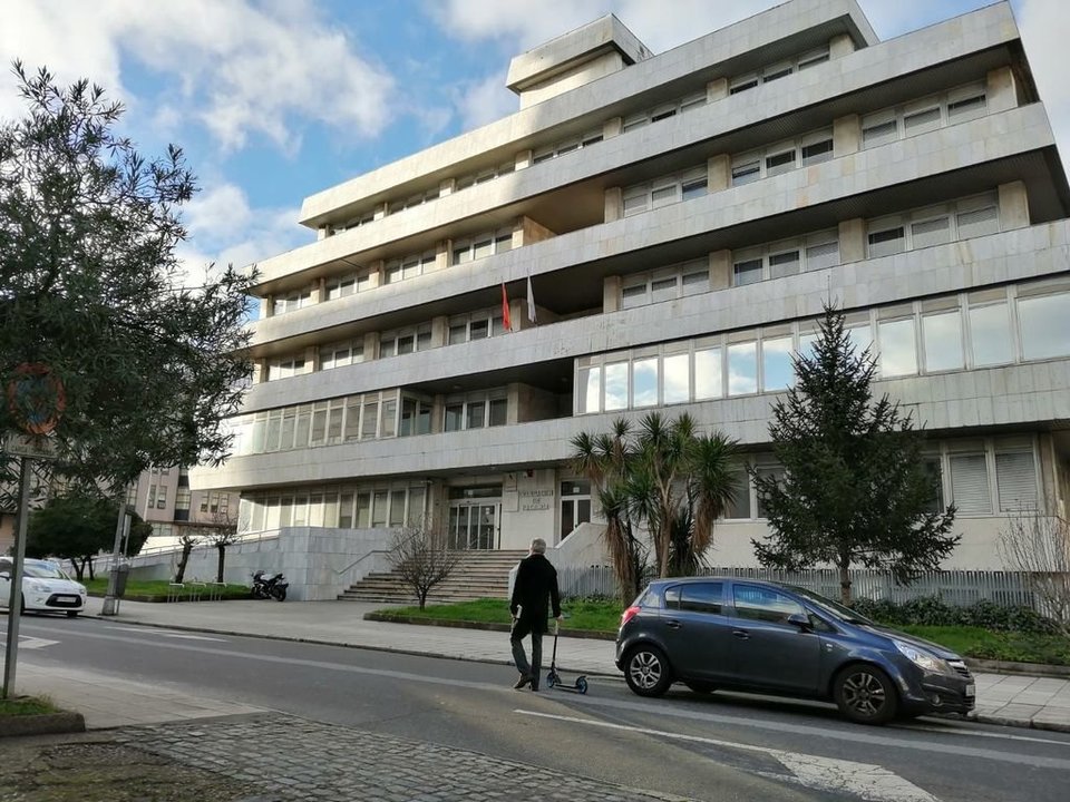 La delegación de Hacienda en Vigo se vio salpicada por la detención del inspector.