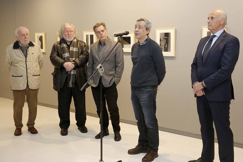 Curra intervino ayer en la inauguración de la exposición en Vigo.