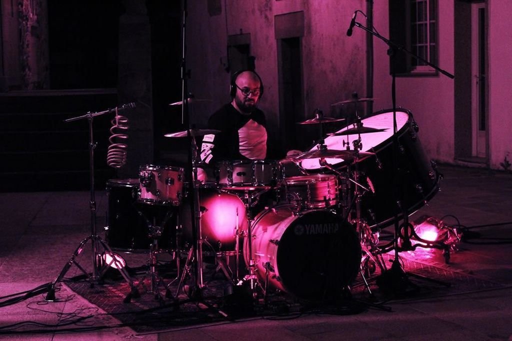 Oliveira es uno de los mejores percusionistas de música contemporánea.