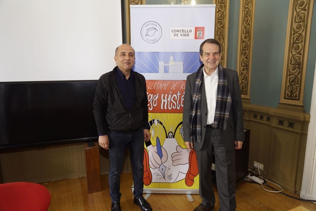 El editor Javier Romero y el alcalde Abel Caballero presentaron el certamen “Vigo Histórico”.
