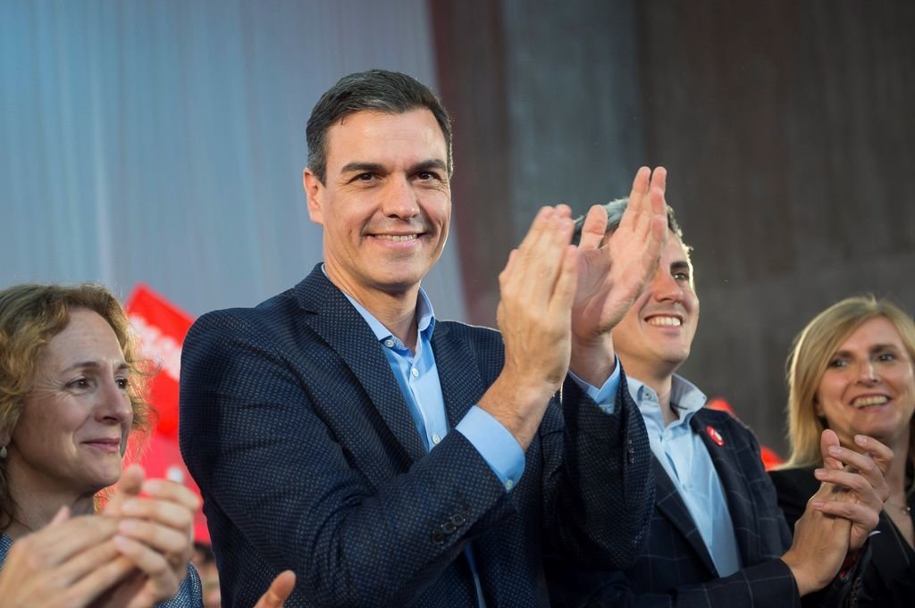 Pedro Sánchez, durante un mitin en la actual campaña electoral en Badalona.