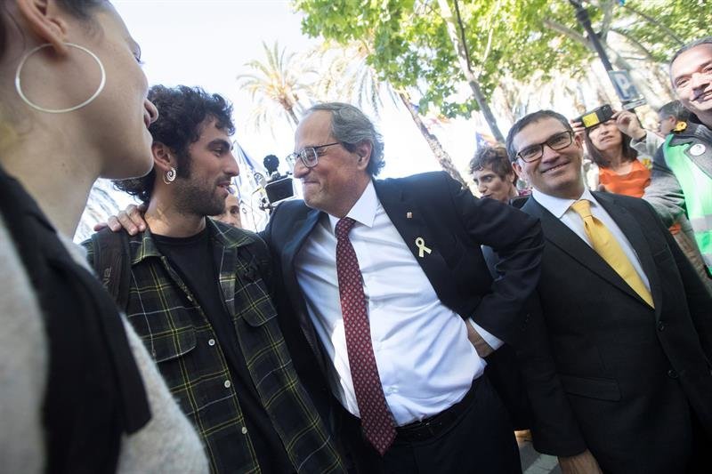 El presidente de la Generalitat, Quim Torra (c), a su salida del Tribunal Superior de Justicia de Cataluña (TSJC)