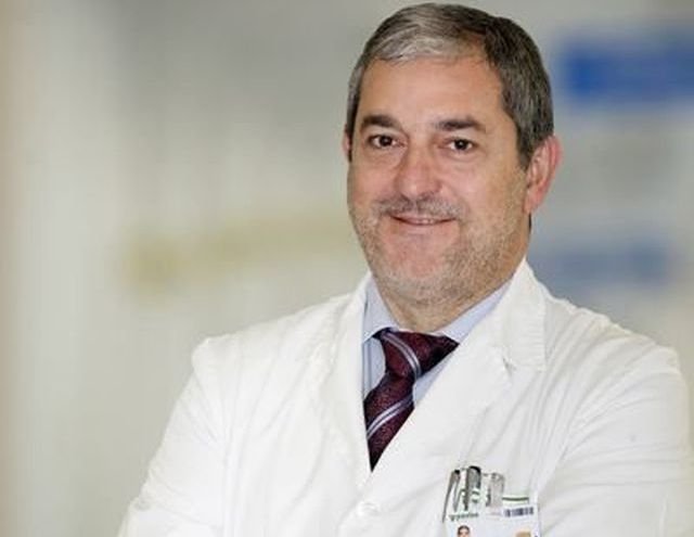 Javier de la Fuente es jefe de Medicina Interna en Povisa.
