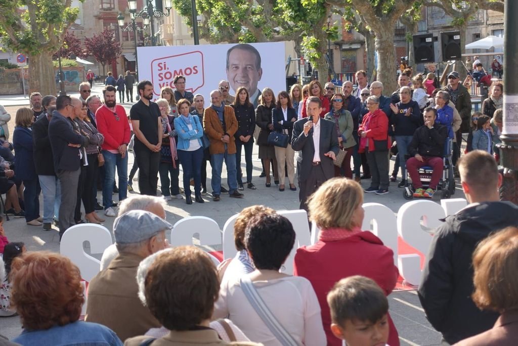 Abel Caballero, en el acto de campaña celebrado en la tarde de ayer en Bouzas.