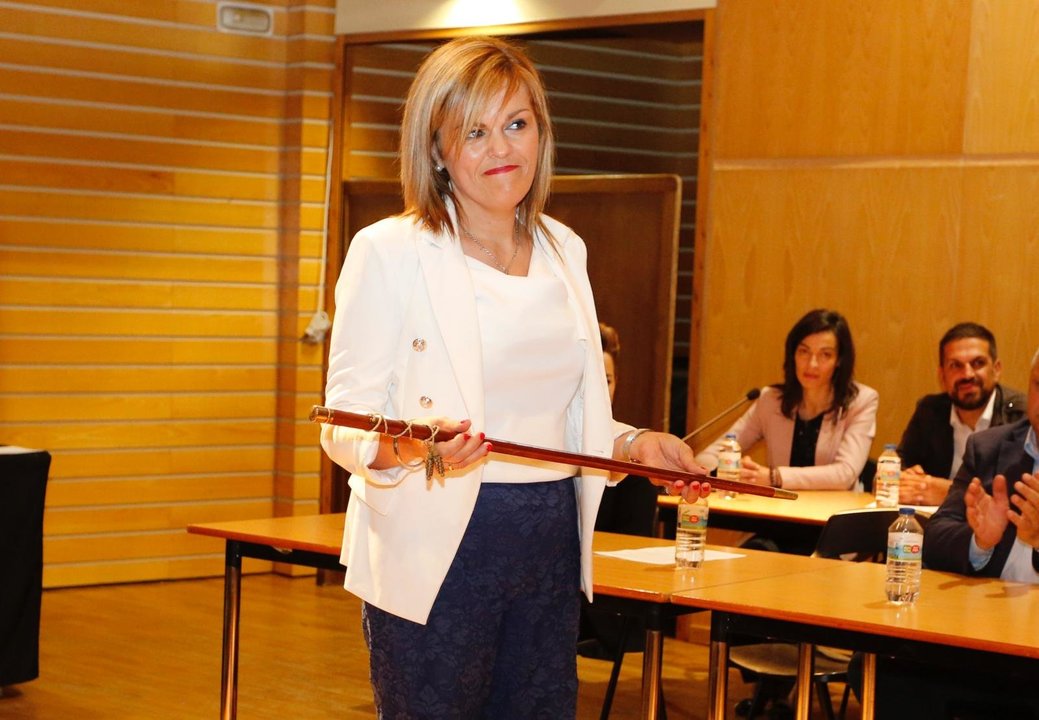 Digna Rivas se convierte en la primera alcaldesa de Redondela