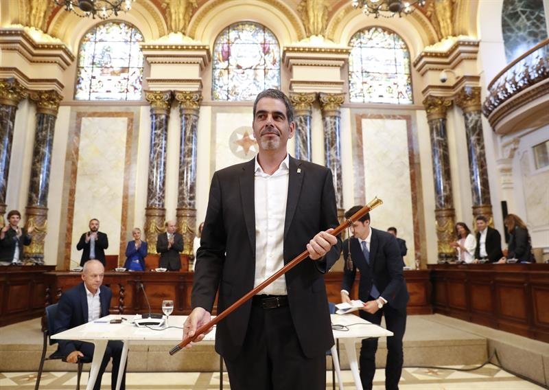 El jeltzale Eneko Goia, ha sido reelegido este sábado alcalde de San Sebastián por mayoría absoluta