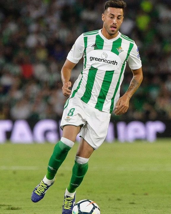 Víctor Camarasa jugó el curso pasado en el Cardiff, cedido por el Betis.