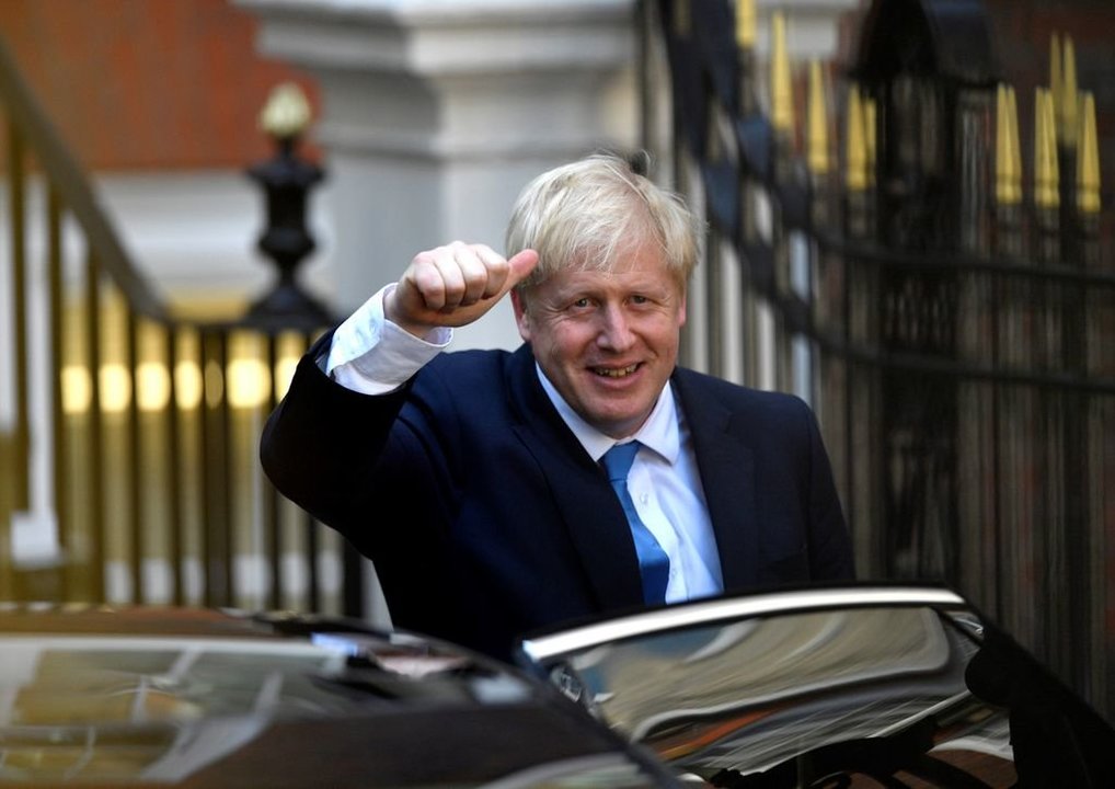 Boris Johnson, a la salida de la sede del Partido Conservador tras la sesión de votación.