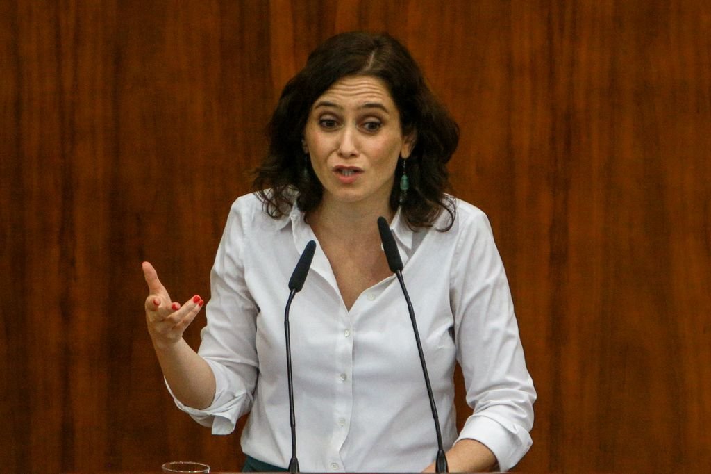 Isabel Díaz Ayuso, durante su turno de réplicas a los portavoces de los grupos políticos.