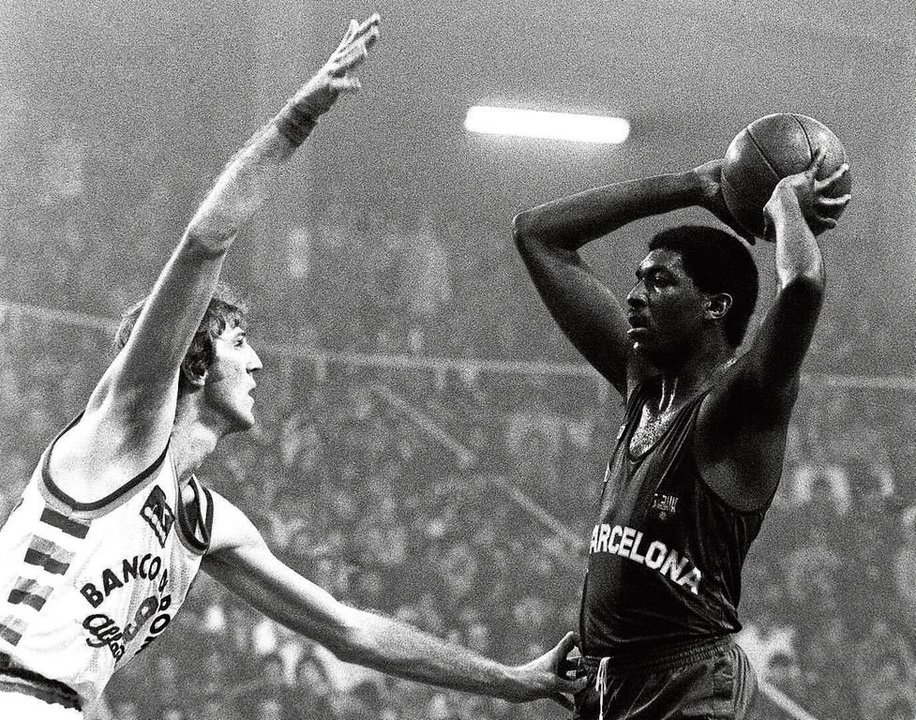 El exjugador de baloncesto Cándido Antonio &#39;Chicho&#39; Sibilio Hughes falleció demasiado pronto en su finca de la República Dominicana. Inolvidable figura de nuestro deporte.