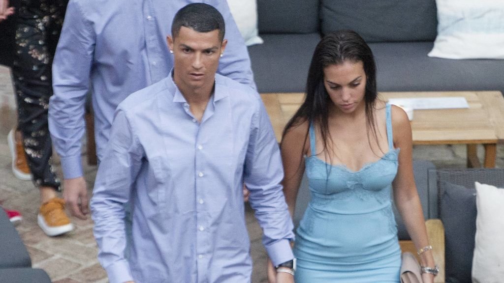 Georgina Rodríguez y Cristiano Ronaldo 2