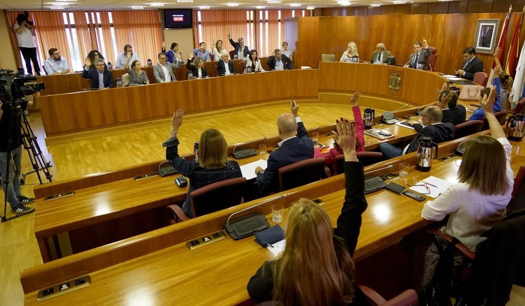 El PSOE consiguió el apoyo del PP para la modificación puntual de Barrio do Cura.