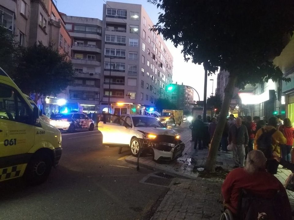 El atropello se produjo en un momento con gran afluencia de peatones en la avenida Fragoso.
