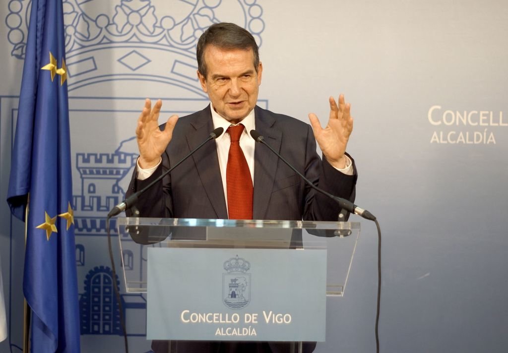 Abel Caballero subrayó que el PSOE le saca al PP en Vigo más de 14 puntos.