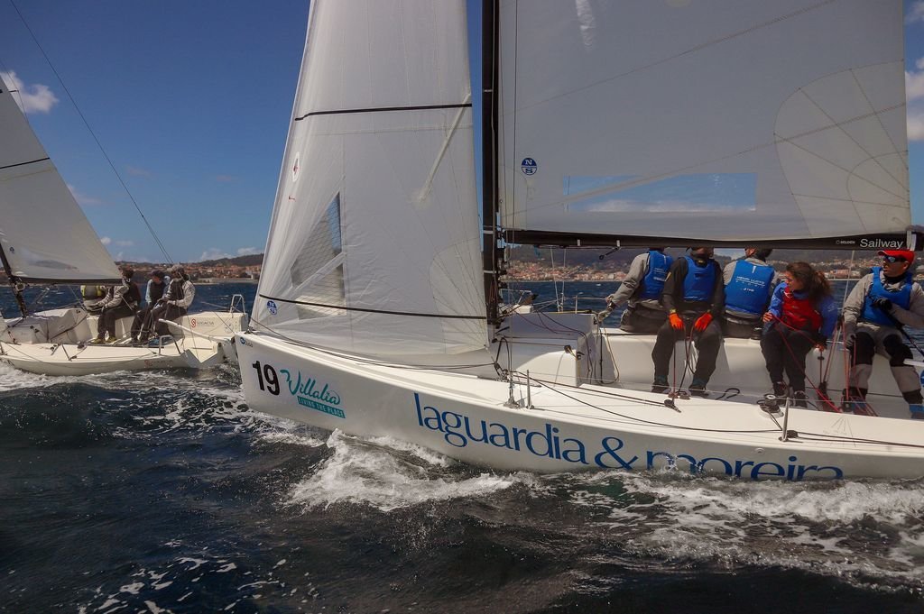 El barco &#34;La Guardia&Moreira&#34; marcha al frente de la clasificación.