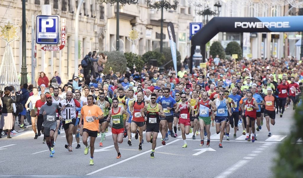 Salida de la Media Maratón de Vigo en 2017, su última edición.