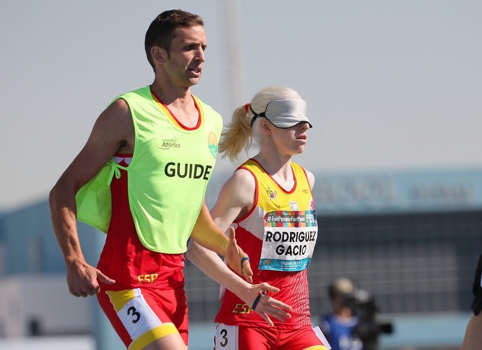 Susana Rodríguez compitió con su guía Celso Comesaña en la final de 1.500 metros de Dubai.