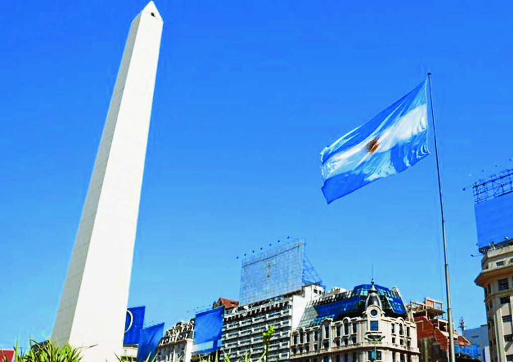 El nuevo escenario político argentino tiene muchas incertidumbres por despejar.
