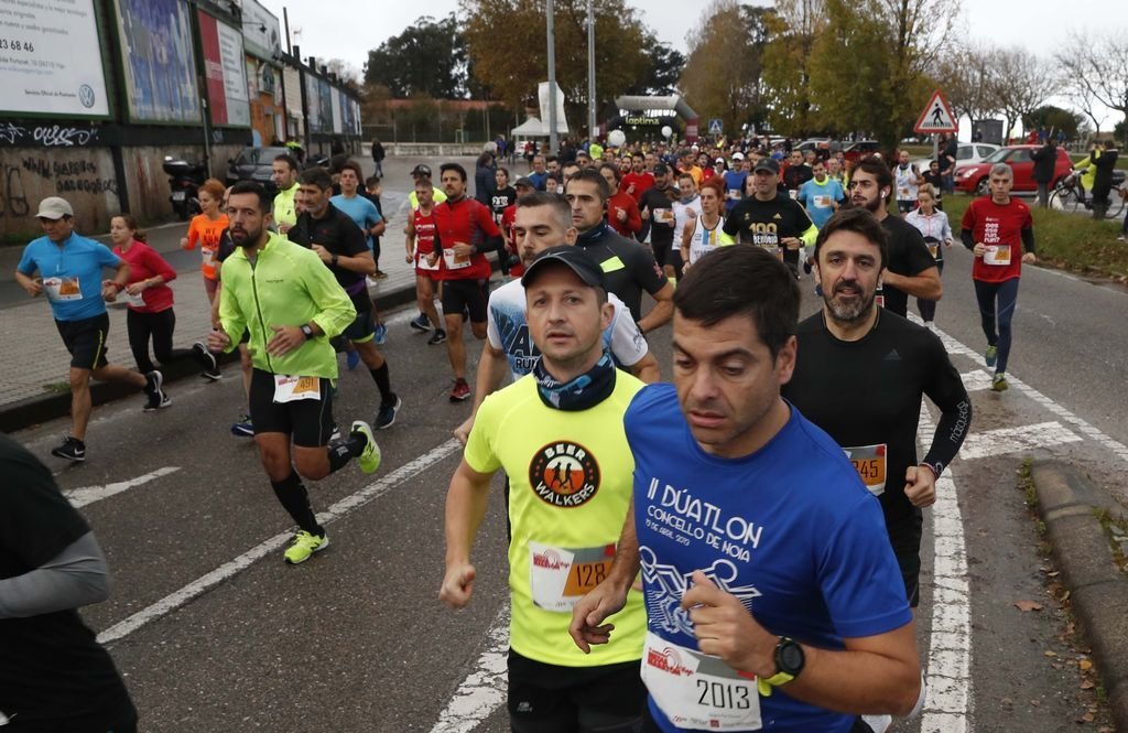 Las calles de Vigo fueron ayer escenario de la Media Maratón, en la que se dieron cita 751 corredores