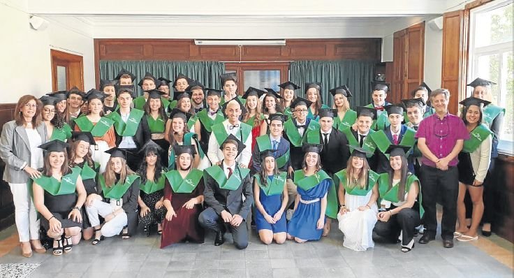 La graduación de 4º ESO se realiza como homenaje de despedida a los alumnos recién graduados