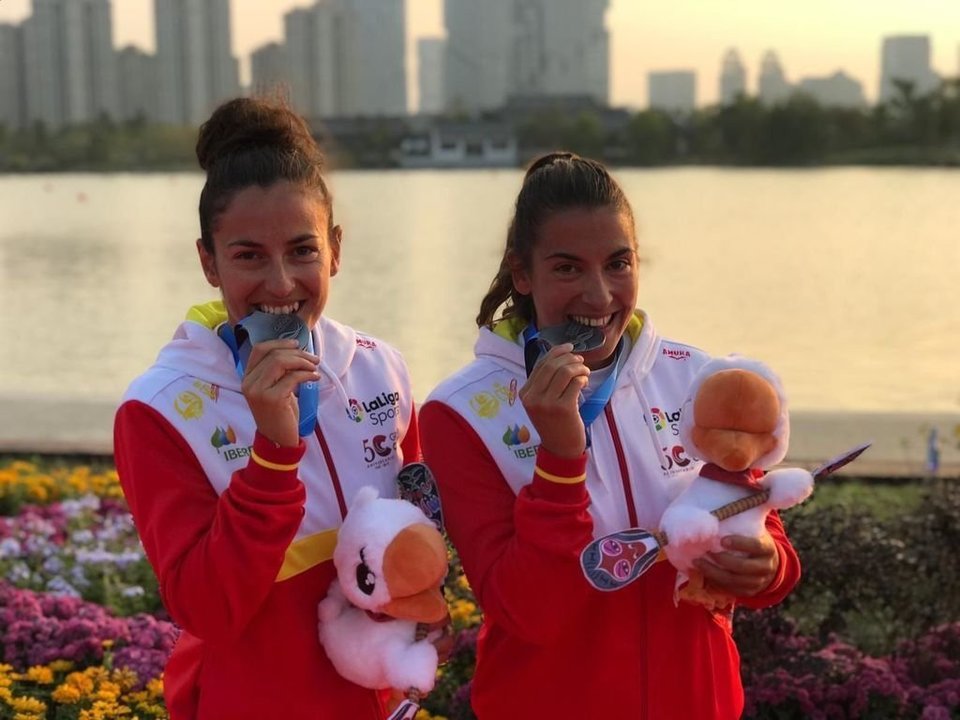 Tania Fernández y Tania Álvarez, en el Mundial de China de este año.