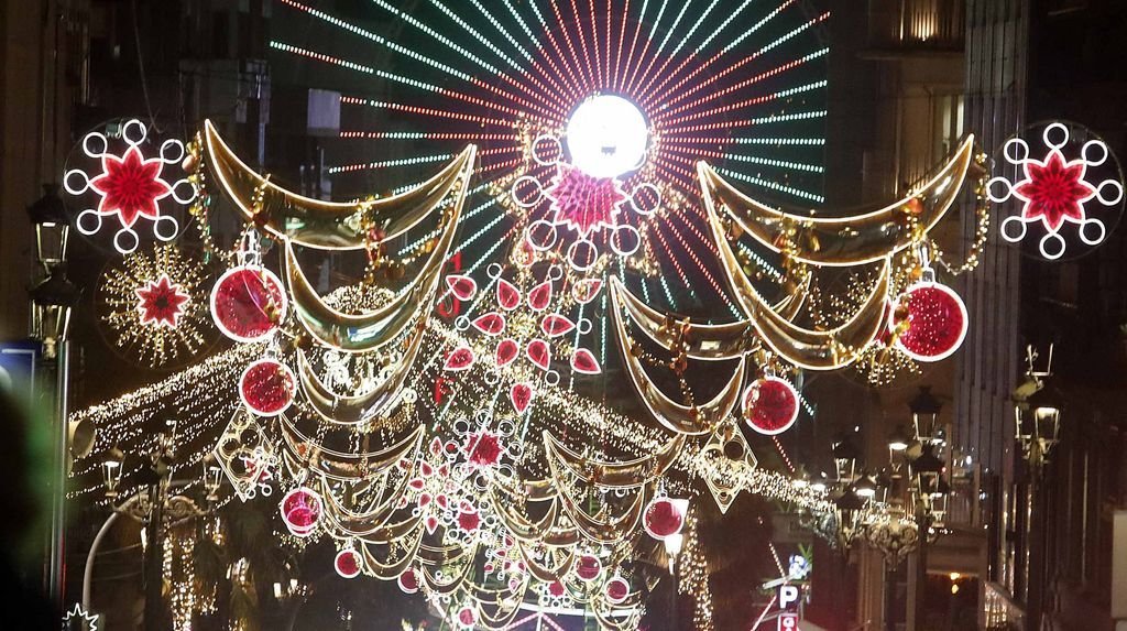 La iluminación navideña se ha convertido en gran reclamo turístico.