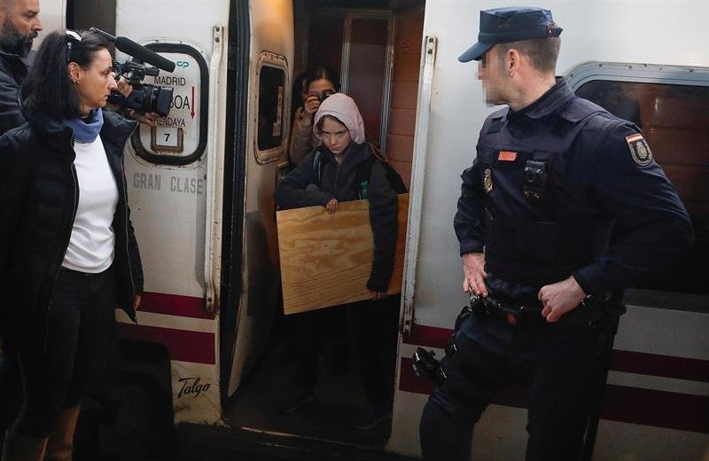 La activista sueca Greta Thunberg a su llegada este viernes a Madrid