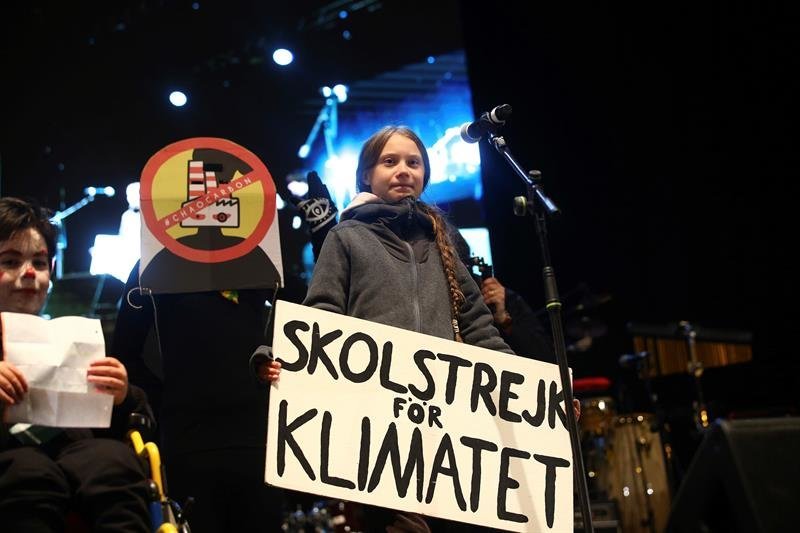 La joven activista sueca Greta Thunberg, durante su intervención en el cierre de la Marcha por el Clima de Madrid