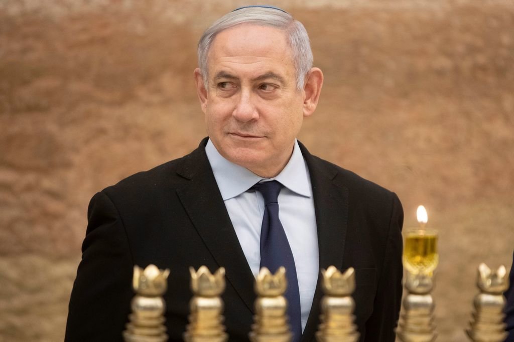 Benjamin Netanyahu tiene su carrera política pendiente del Tribunal Supremo y del partido.