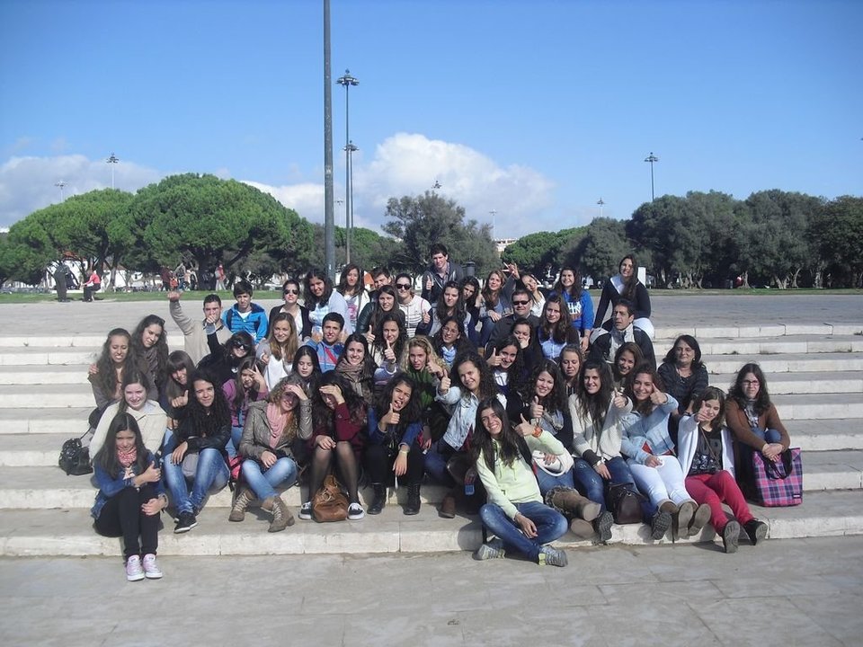 Dentro de los intercambios internacionales del IES, alumnos de Salvaterra y Portugal, en Lisboa.