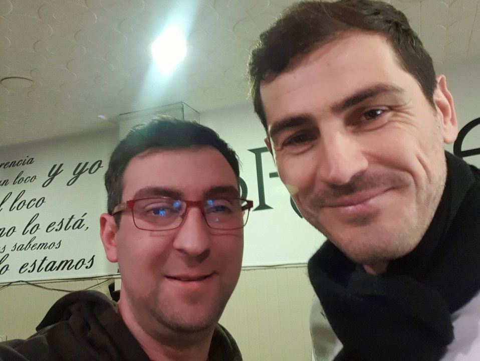 Iker Casillas, a la derecha, en Vigo.