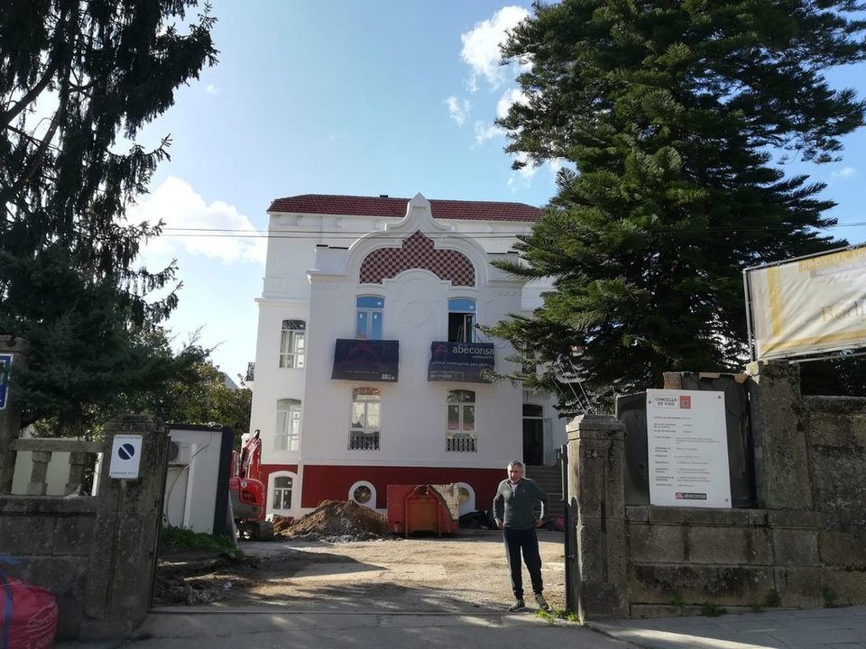 El edificio, que fue sanatorio del Calvario, se convertirá en residencia de mayores tras la reforma integral.