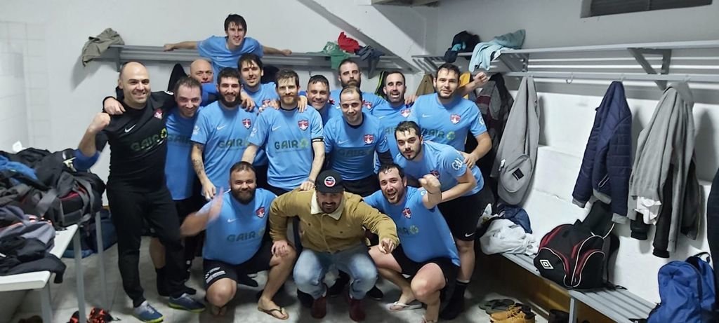 Los jugadores del Keltoi Vigo celebran su primer título de Liga.